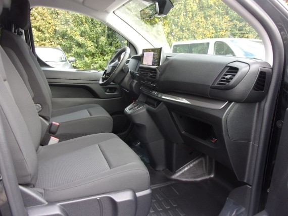 CITROEN JUMPY Jumpy Cabine Approfondie-008.jpg